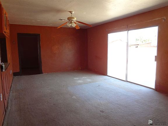 2nd image of 386 E Adobe St
