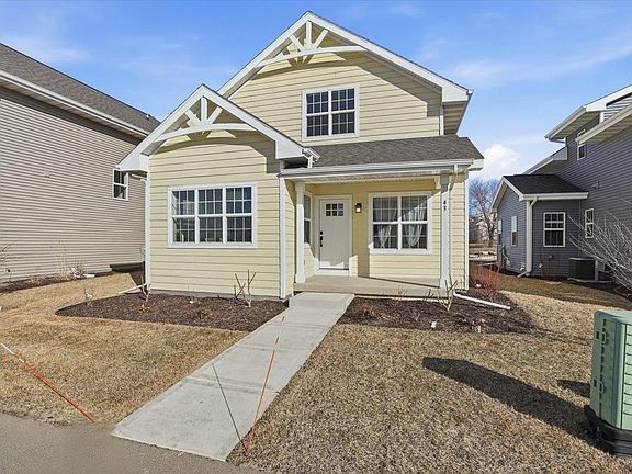 3rd image of 43 Windflower Way