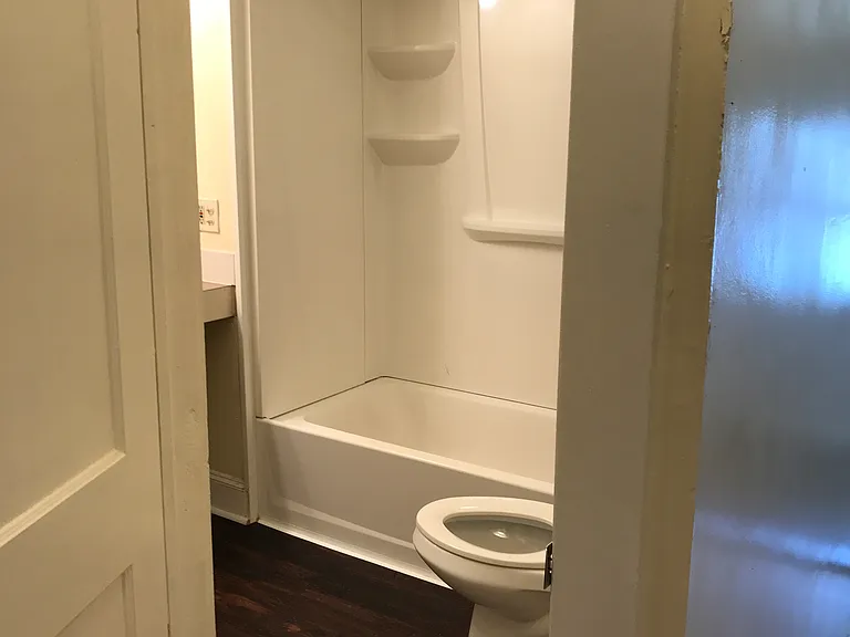 1215 Marlowe Ave — Photo 12