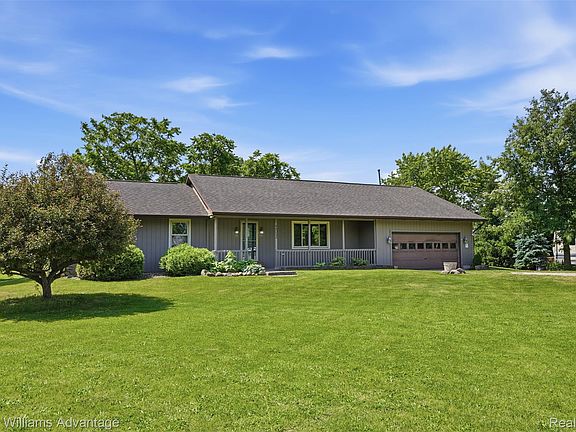 3rd image of 48053 Harris Rd