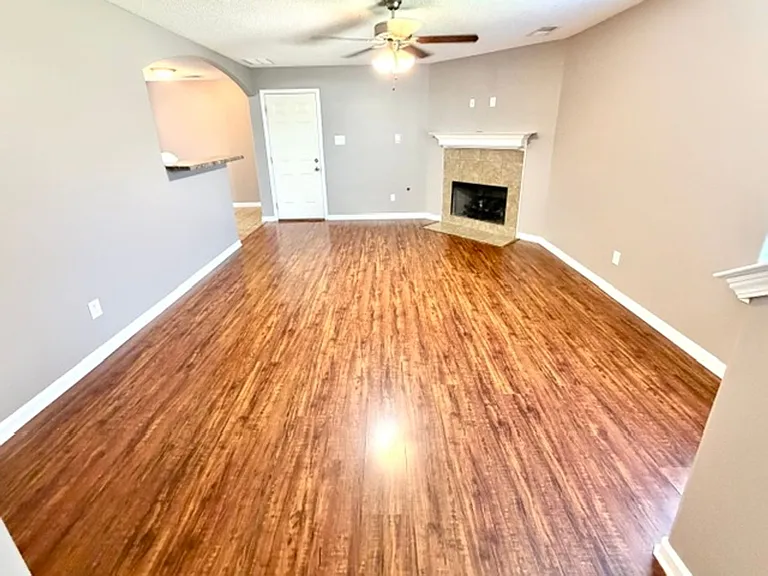 7948 Jadewood Cv — Photo 3
