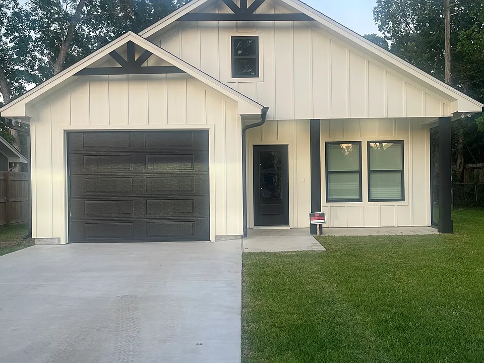 3310 Kipling Dr