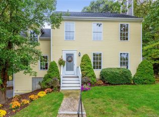 23 W Enterprise Ave, Pawcatuck, CT 06379