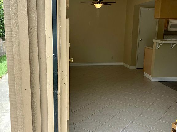 2nd image of 1073 W Calle De La Luna APT 2