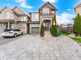 23 Mission Ridge Trl, Brampton, ON L6P 3A2