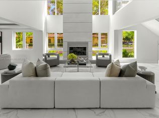 2925 Columbus Blvd, Coral Gables, FL 33134