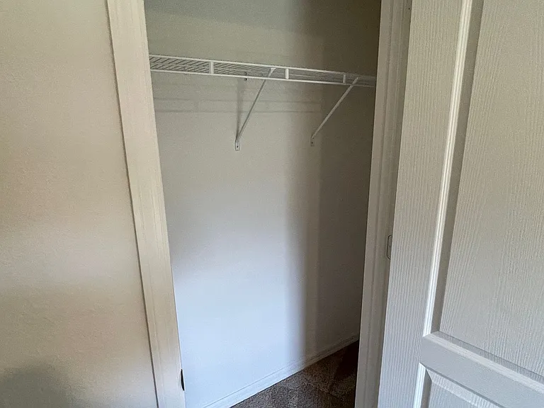 75 Raleigh Dr — Photo 17
