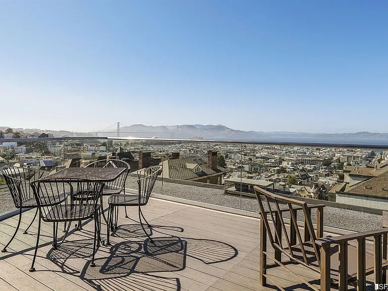 2295 Vallejo St #309 — Photo 18