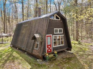 3890 Weber Rd, Gainesville, NY 14066