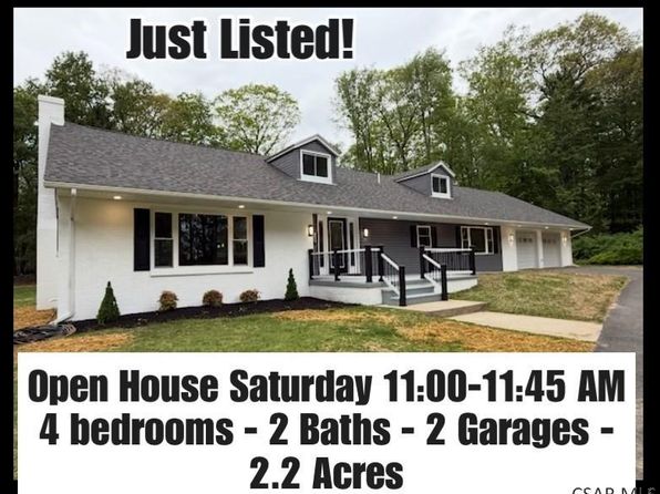2200 Dundee Ln, Johnstown, PA 15905