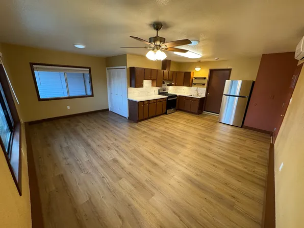 1143 W El Camino Ave, Sacramento, CA 95833