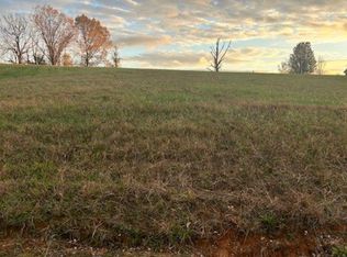 41 Lake Forest Dr, Smiths Grove, KY 42171