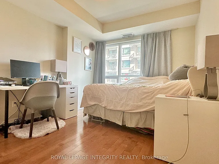 195 Besserer St #504 — Photo 8