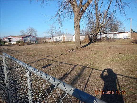 2nd image of 2 S Walnut St #20-26