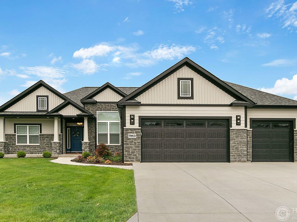 2nd image of 7863 Williamsburg Ct