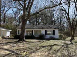 901 High Extension St, Aberdeen, MS 39730