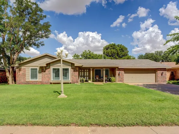 2037 Rice Dr, Levelland, TX 79336