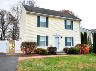 15 Rainbow Crk, Windsor, CT 06095