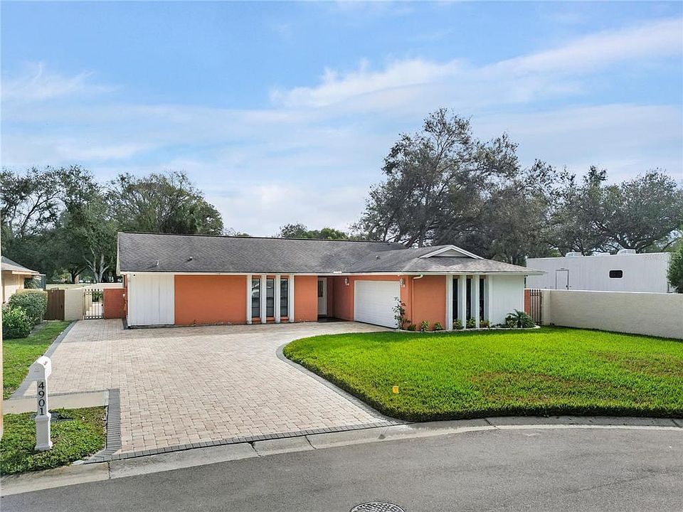 1st image of 4901 COUNTRY AIRE LANE