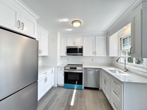 21 Avenue B #A