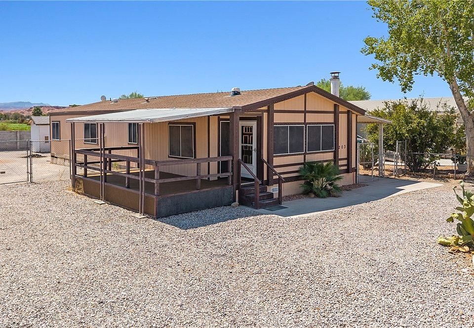 1st image of 203 Trailzend Ave