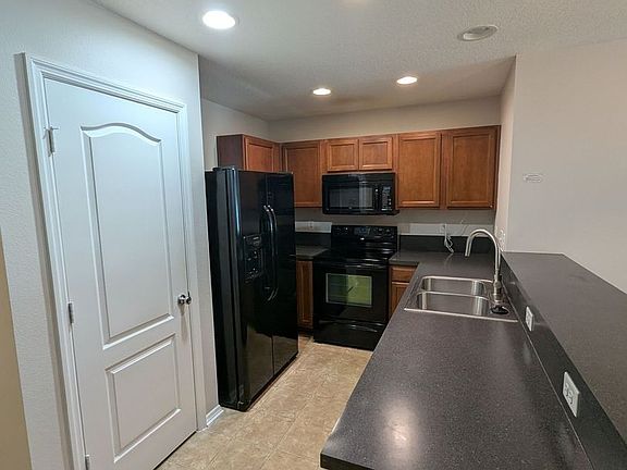 2nd image of 277 Michelangelo Pl