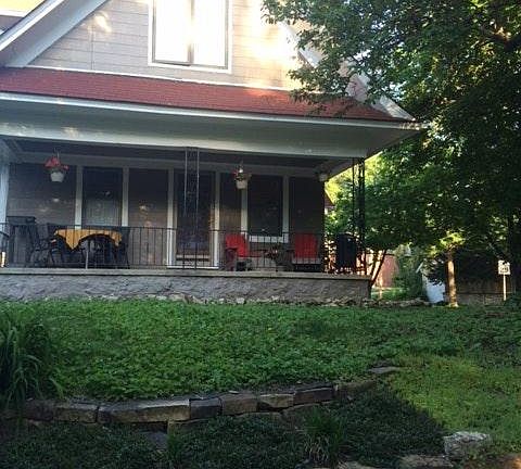 Holly, Porch