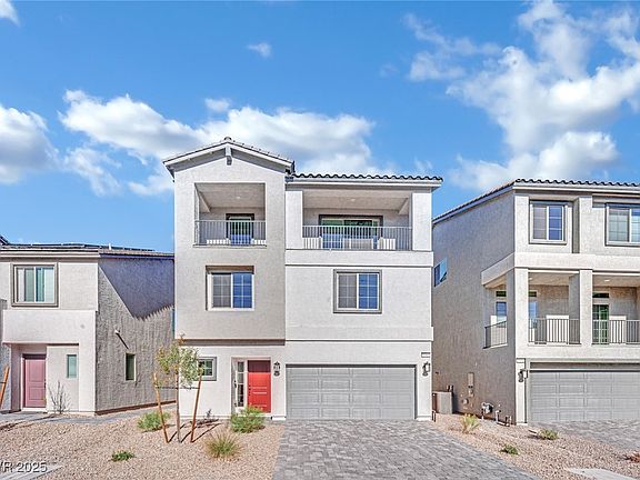 3rd image of 5566 Erindale Terrace Ave