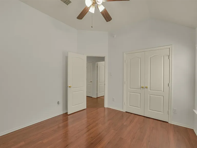 1414 Phoenician Dr — Photo 29