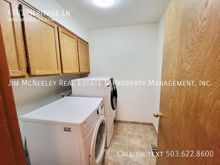 4581 Heritage Ln — Photo 18