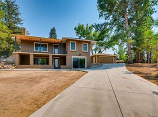 1090 W Stanford Dr, Englewood, CO 80110