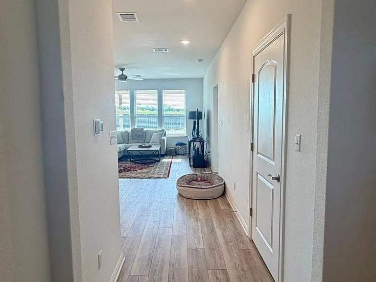 193 Slenderleaf Dr — Photo 6