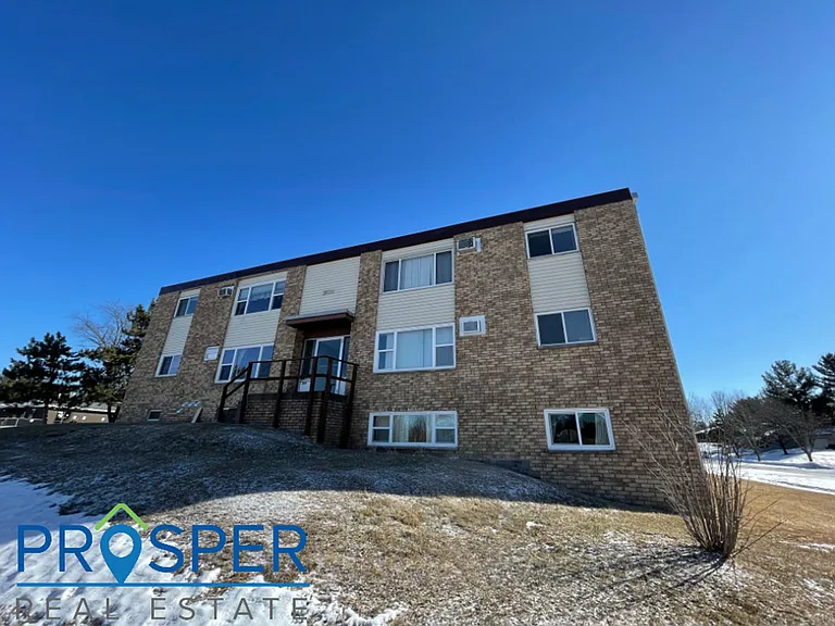 3511 Stein Blvd — Photo 3