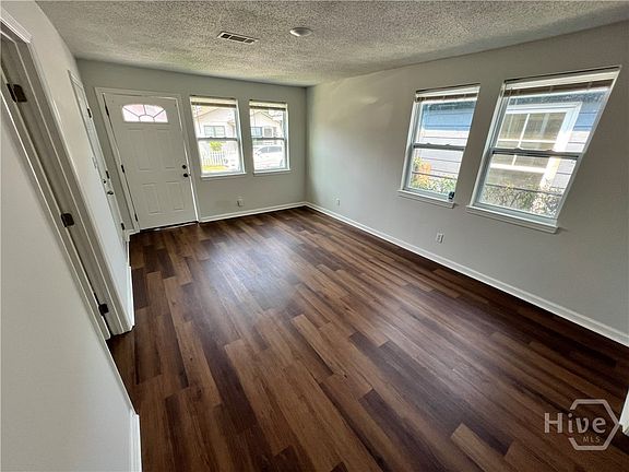 5th image of 2024 Eppinger Street