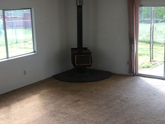 4th image of 22218 133rd St E