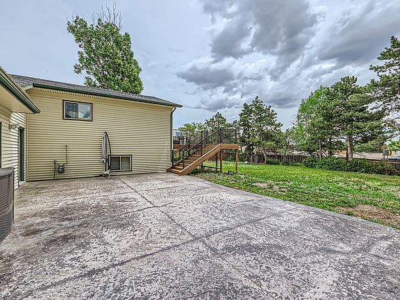 3rd image of 7649 Safari Cir