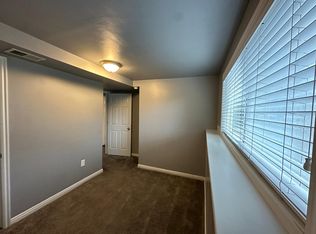 3387 W Queenswood Dr, Salt Lake City, UT 84129