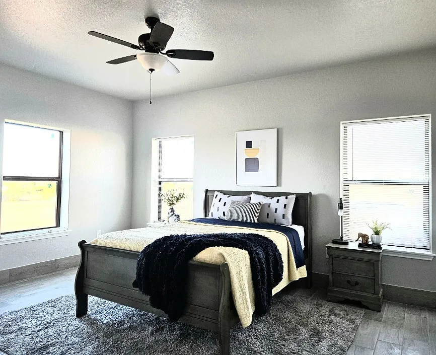 3 bed, 2000 sqft, $1,500 — Photo 2