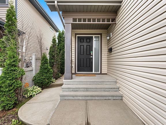 4th image of 5519 209th St NW