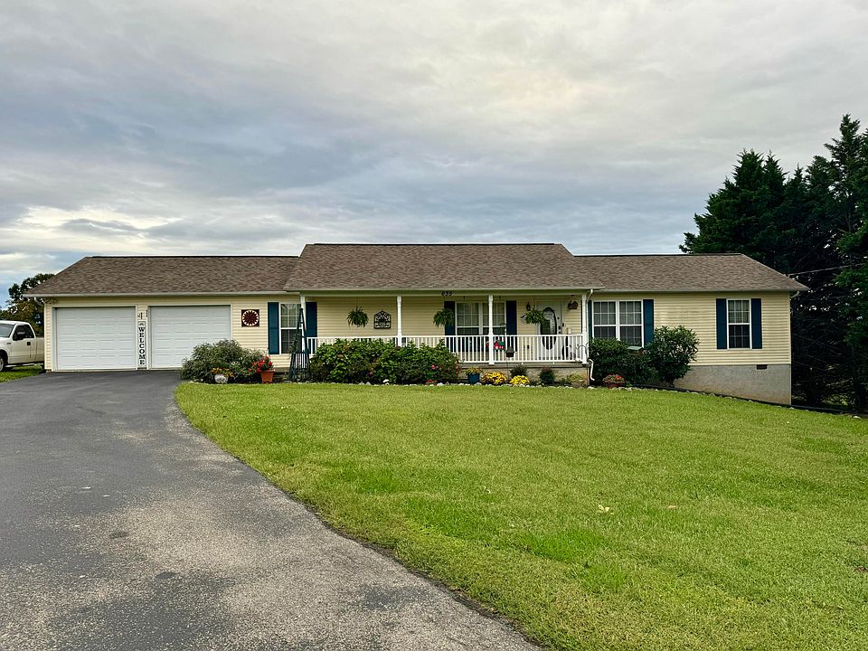 1st image of 635 Keene Cir