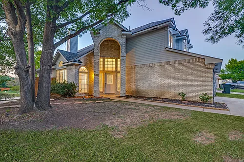 1333 Maywood Ct Photo 1