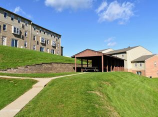 812 Bellwood Dr #812, Pittsburgh, PA 15229
