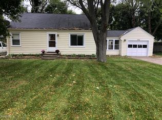 3945 Miramar Ave NE, Grand Rapids, MI 49525