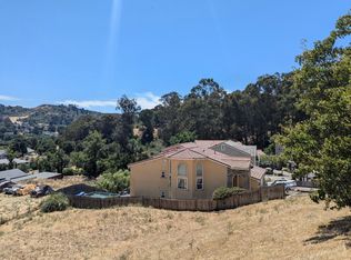 39 La Paloma Ct, El Sobrante, CA 94803