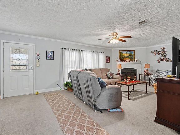 3rd image of 8043 TOWER STREET