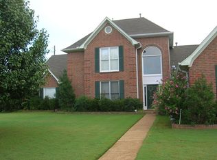 8976 Lindstrom Dr, Cordova, TN 38016