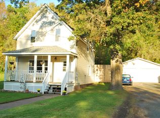 430 S Vincent St, Saint Croix Falls, WI 54024