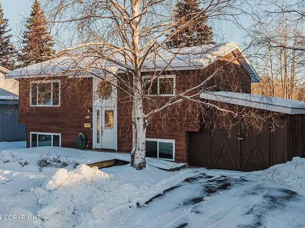 1721 Beaver Pl, Anchorage, AK 99504