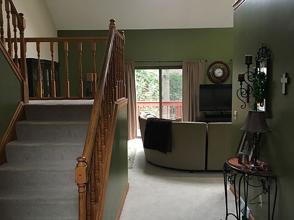 4th image of 4953 Burgundy Bay Blvd N