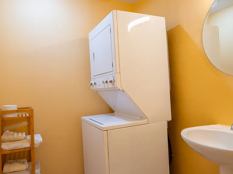 2486 Pleasant Way #B — Photo 10